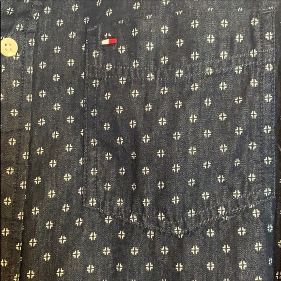 Tommy Hilfiger dark blue print short sleeve shirt Size Large - Picture 3 of 8